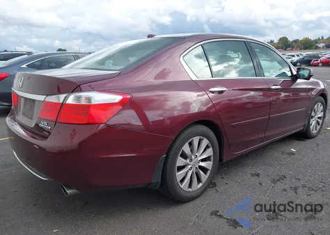 2015 Honda Accord Touring from USA, damaged, VIN 1HGCR3F95FA020002